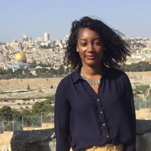 Meet your Posher, Jasmine